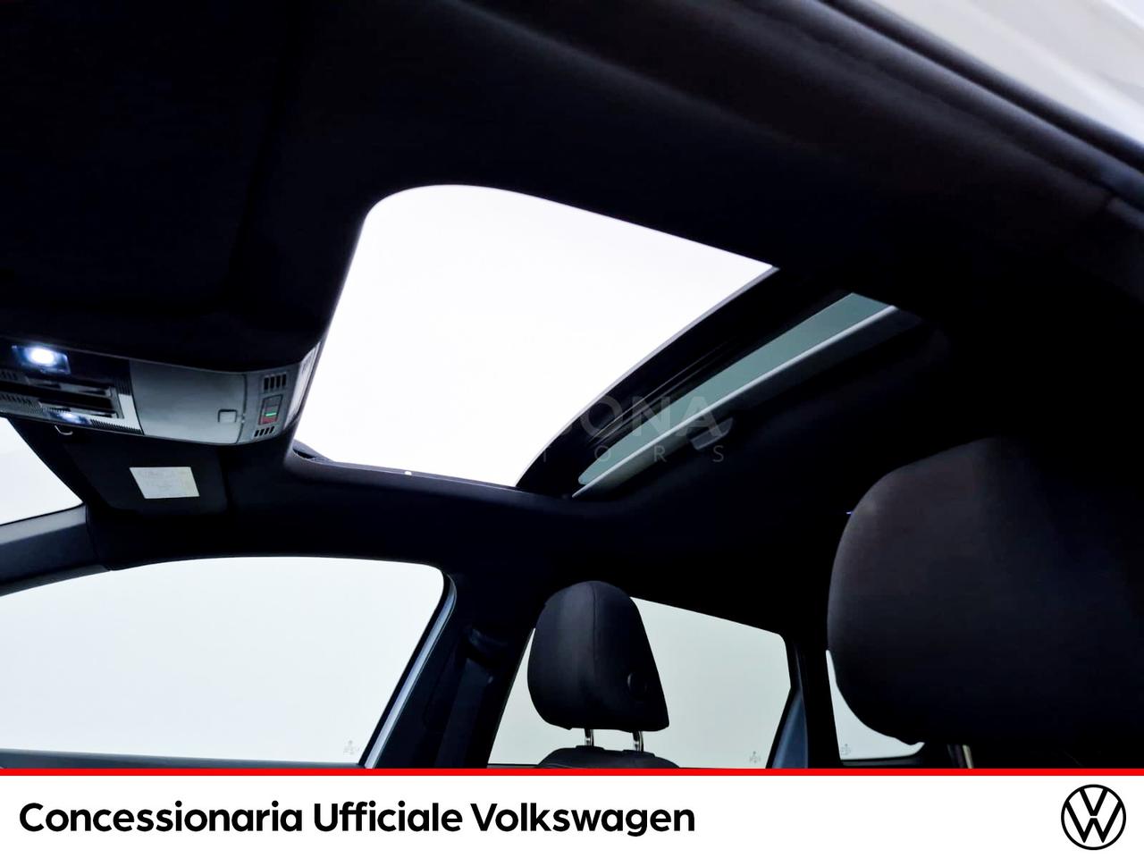 Volkswagen Taigo 1.0 tsi r-line 110cv