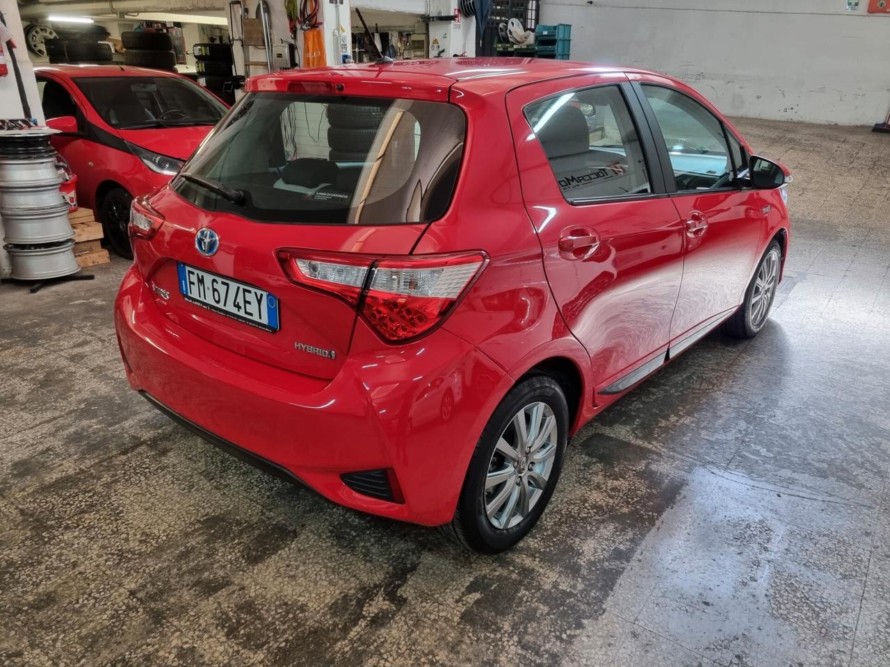 Toyota Yaris 1.5 Hybrid 5 porte Active