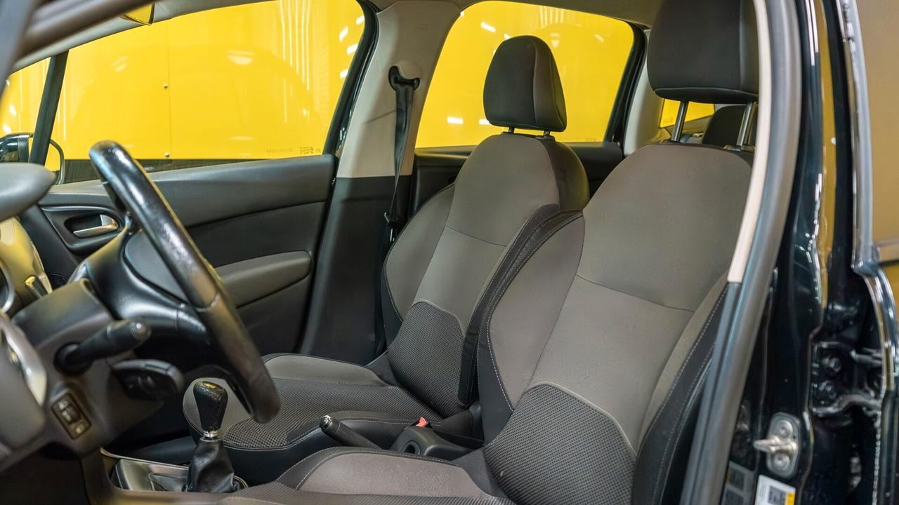 Citroen C3 1.2 VTi 82 Exclusive PERMUTA