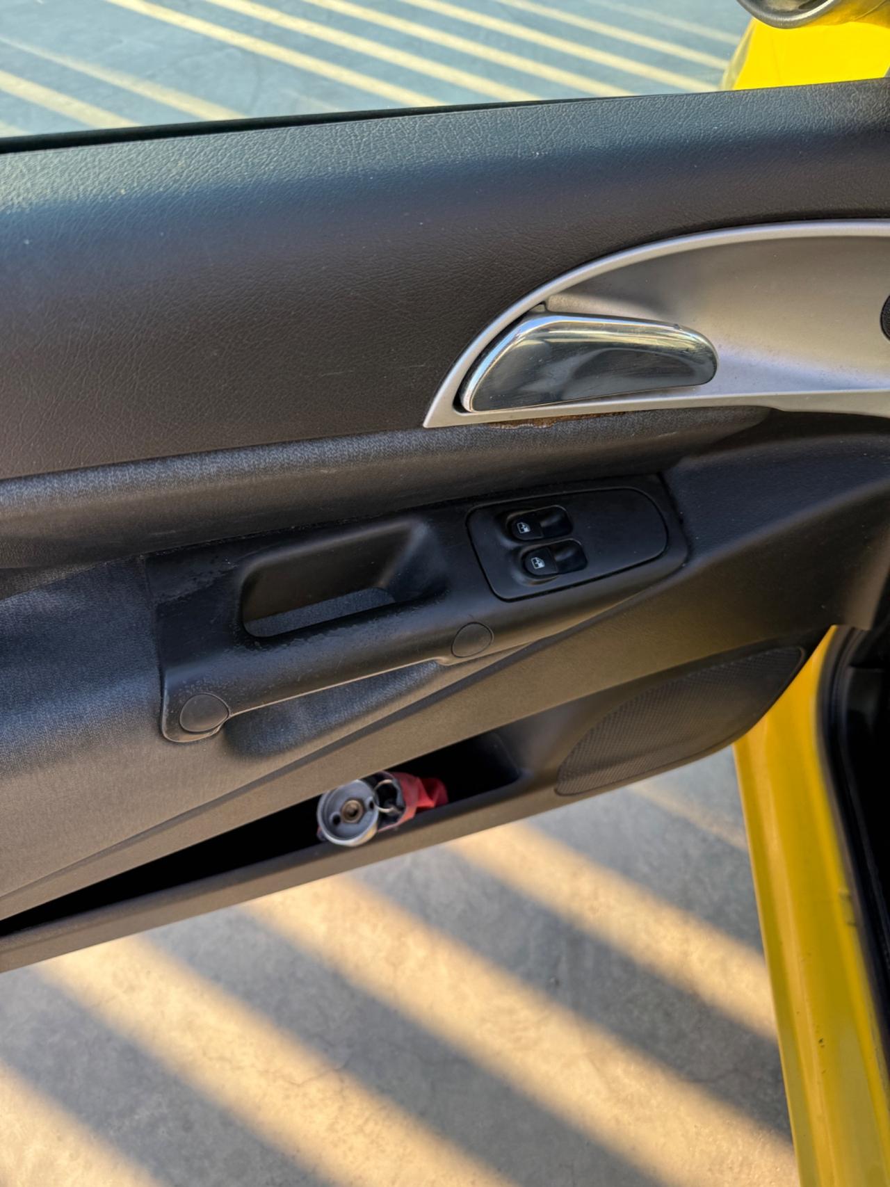 Lancia Ypsilon 1.4 Oro Ecochic GPL