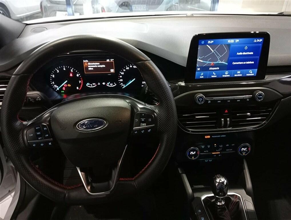 Ford Focus 5 Porte 1.0 EcoBoost ST-Line