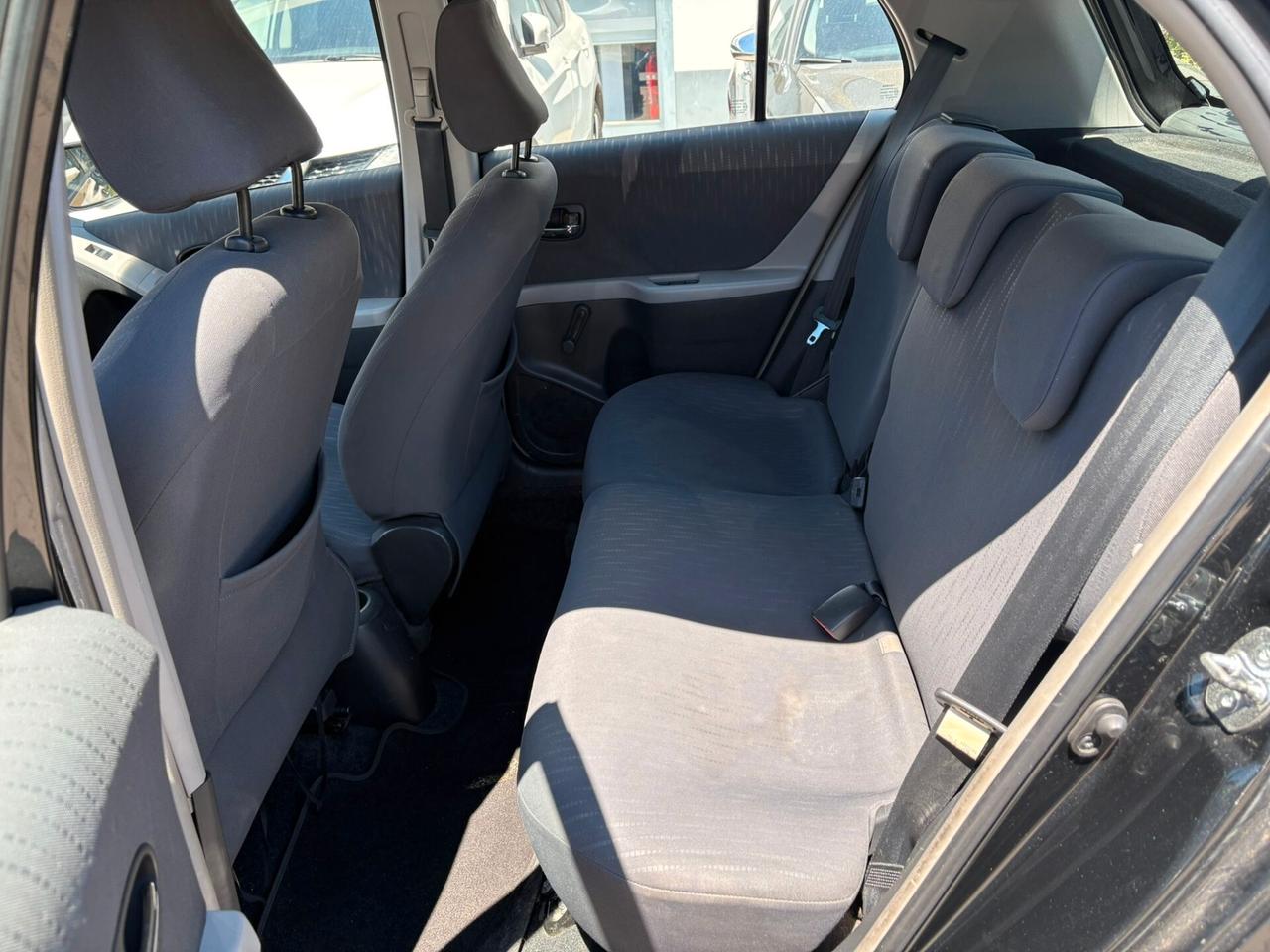 Toyota Yaris 1.4 D-4D DPF 5 porte Sol