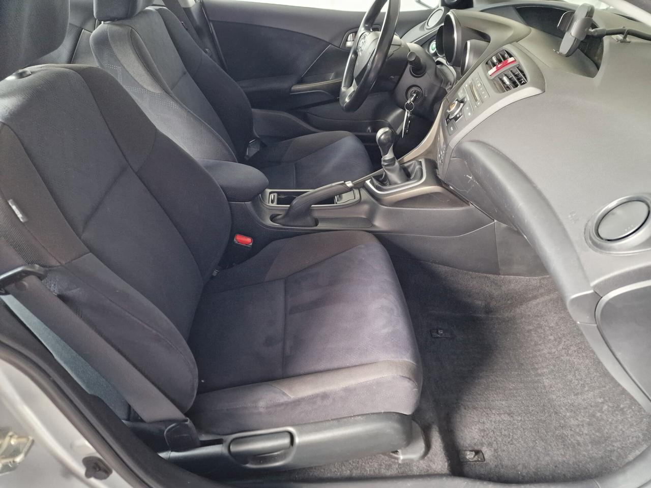 Honda Civic 1.4 i-VTEC Sport 2012