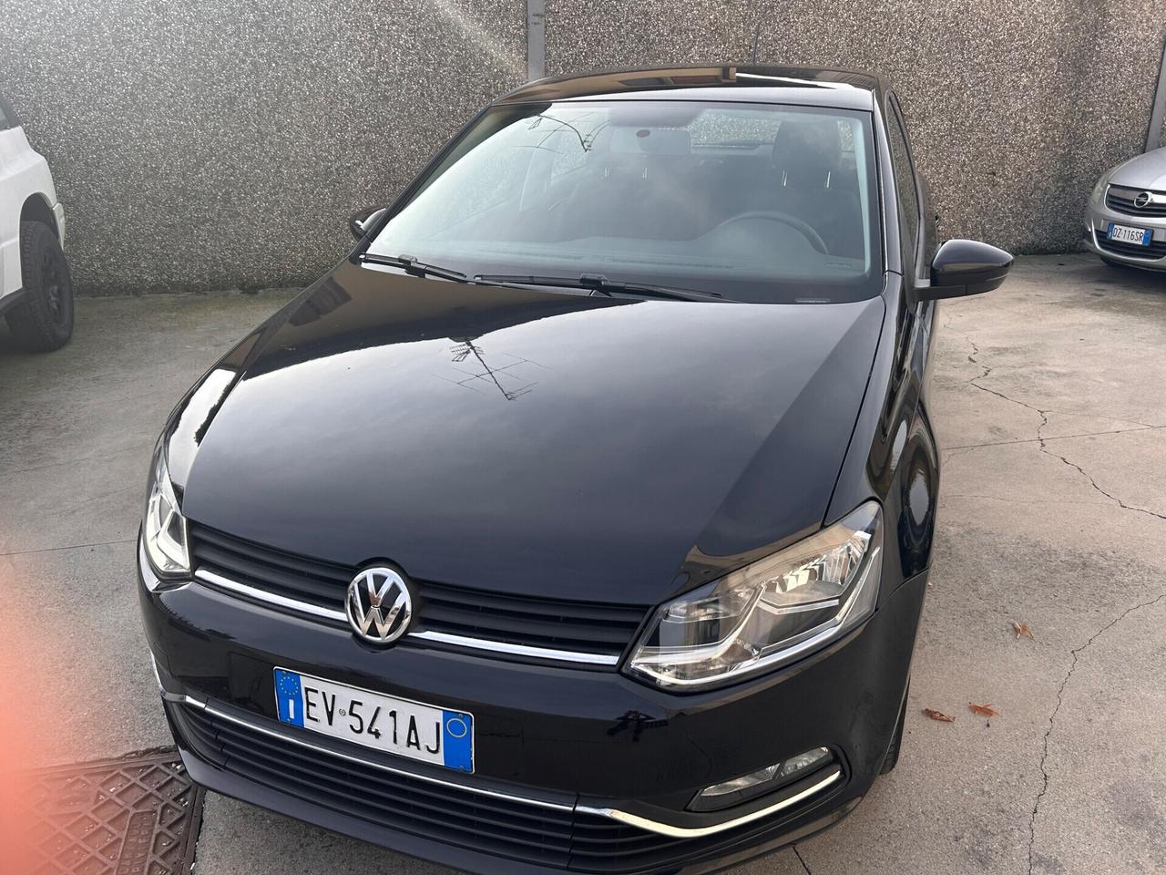 Volkswagen Polo 1400 tdi 75 cv neopatentati euro6