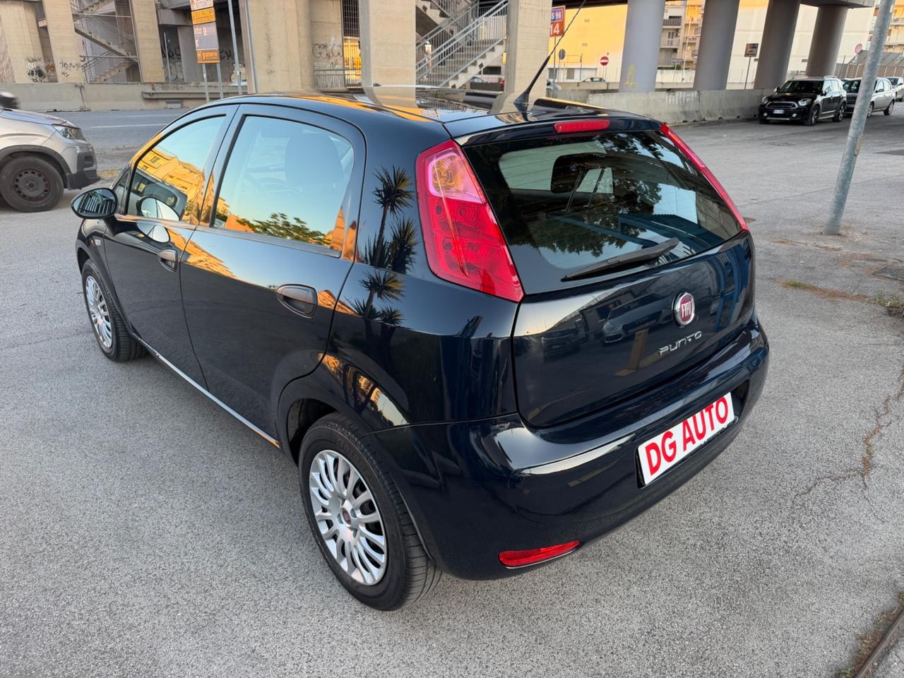 Fiat Punto 1.4 benz Gpl 77 cv 2016