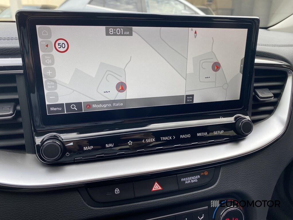 Kia Xceed 1.6 CRDi MHEV Business DCT