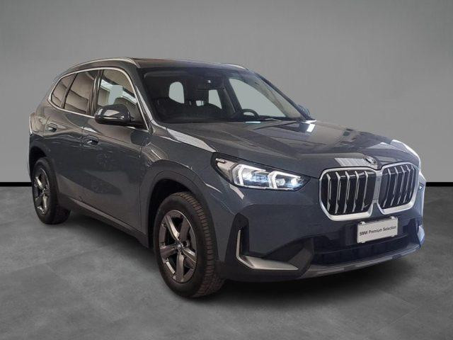 BMW X1 sDrive 18d Aut. + Tetto apr.