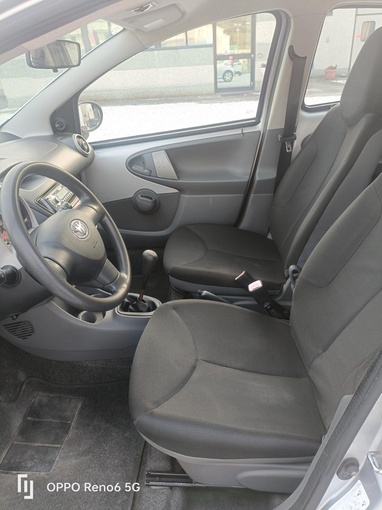 Toyota Aygo 1.0 12V VVT-i 5 porte