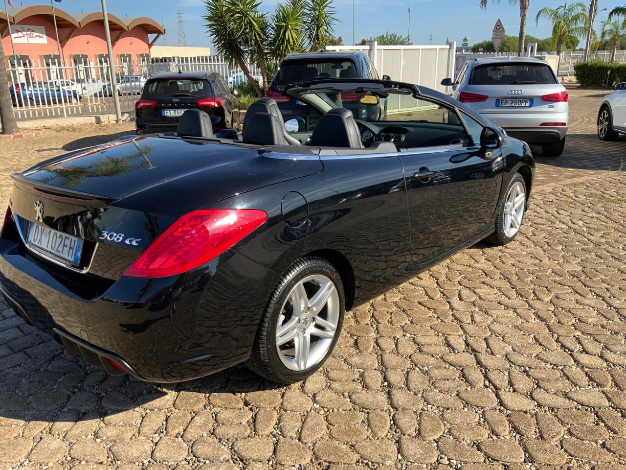 Peugeot 308 2.0 HDi 140CV CC Féline