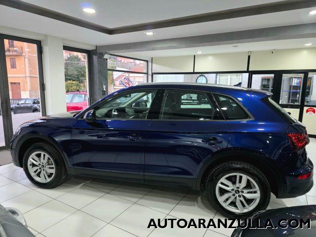 AUDI Q5 NEW 40 Business 2.0 TDI 204CV Quattro Stronic Virt