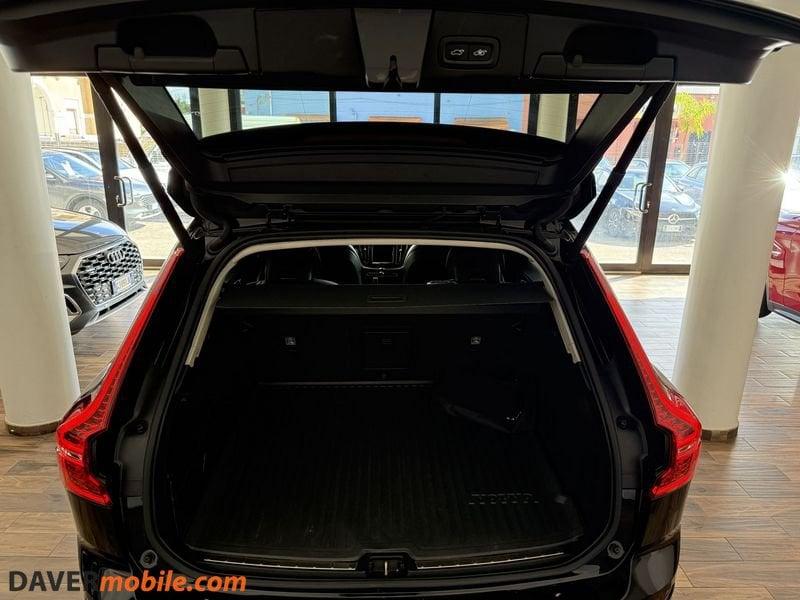 Volvo XC60 B4 D AWD automatico Ultimate Dark AUTOCARRO + IVA