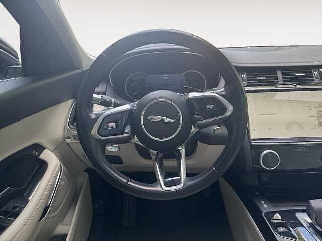Jaguar E-PACE 2.0D I4 163 CV AWD Auto S iva esposta