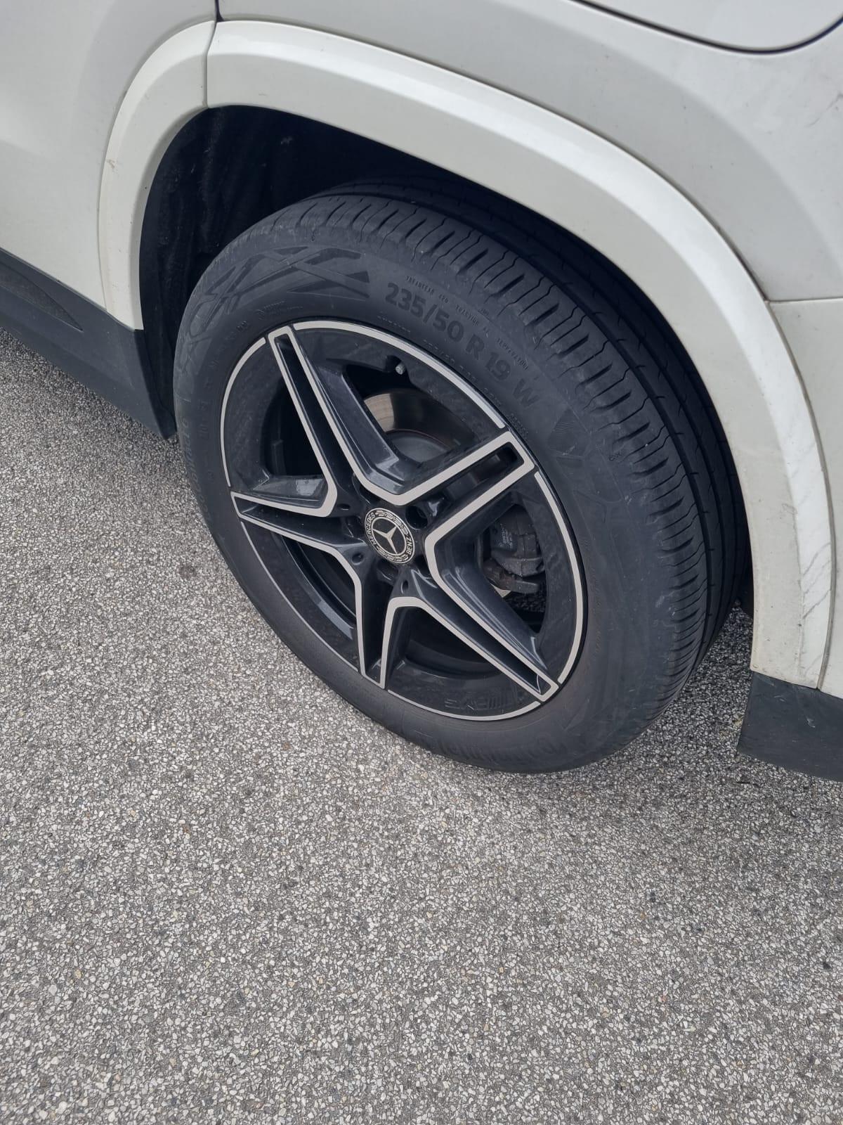 Mercedes-benz GLA 180 GLA 180 d Automatic Advanced