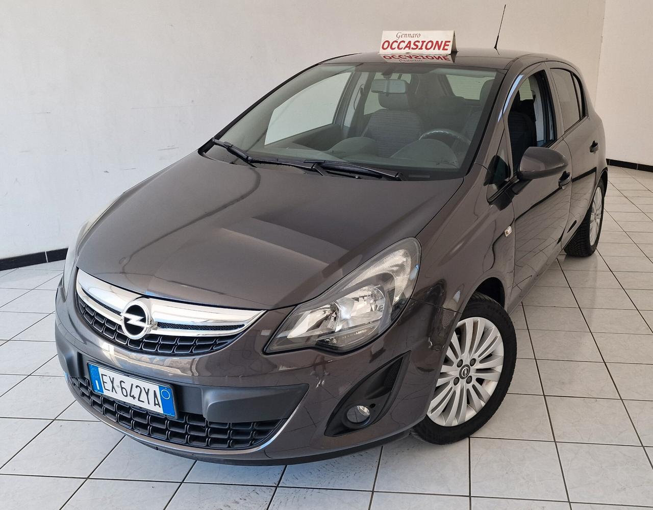 Opel Corsa 1.2 benzina Anno 2014