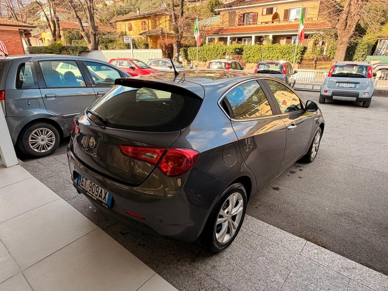 Alfa Romeo Giulietta 1.6 JTDm-2 105 CV Distinctive