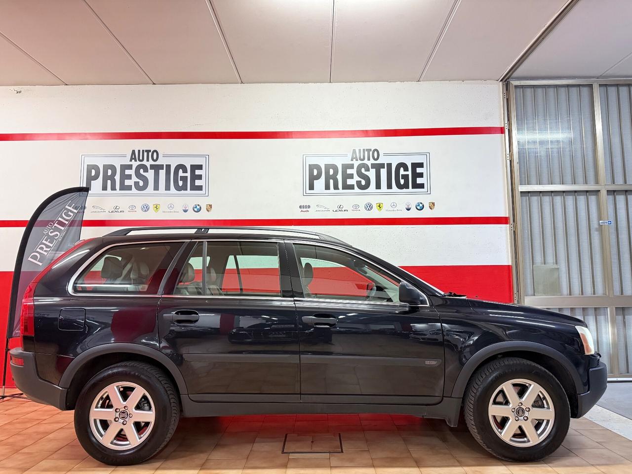 Volvo XC 90 XC90 2.4 D5 185 CV aut. AWD Executive