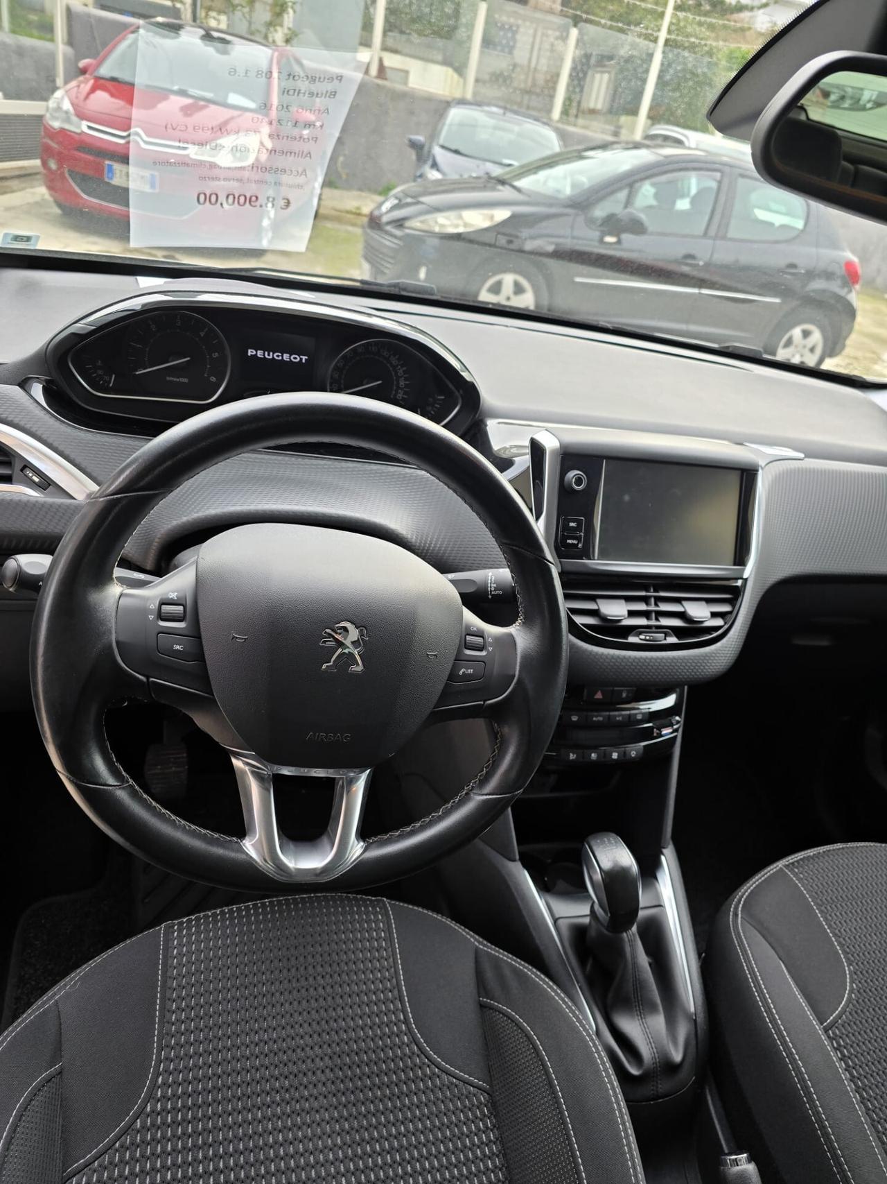Peugeot 208 BlueHDi 100 5 porte GT Line