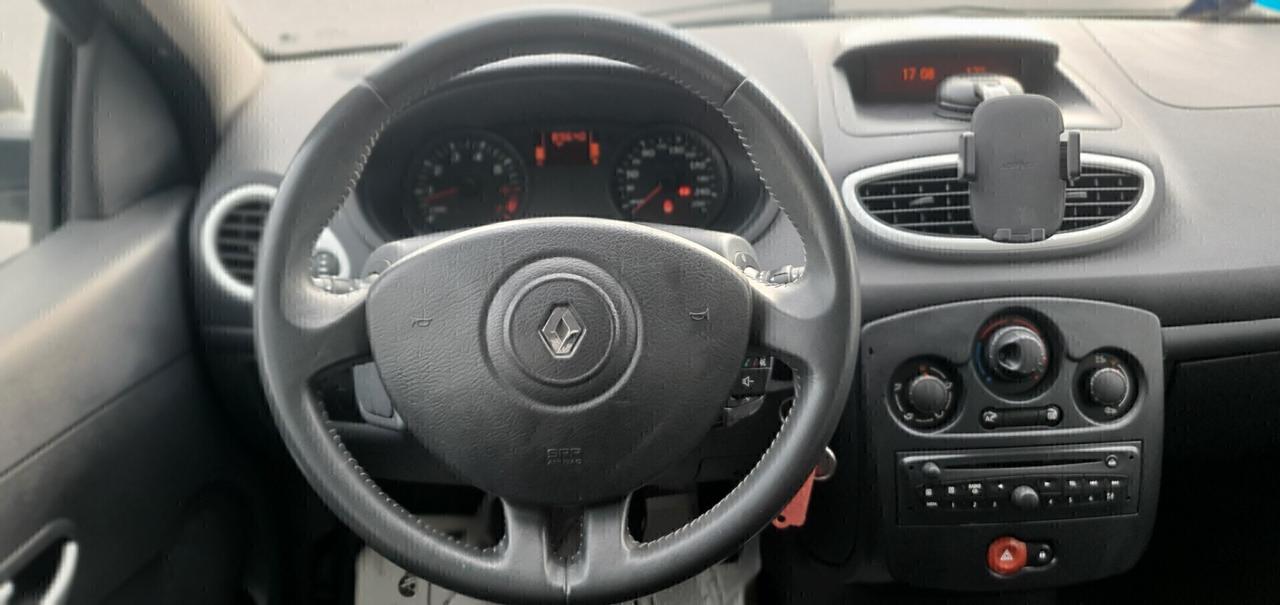 Renault Clio 1.2 16V 5 porte Yahoo!