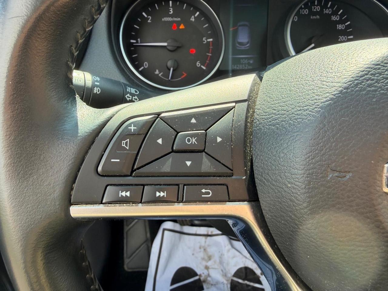 Nissan Qashqai 1.5 dCi Tekna FULL OPTIONAL