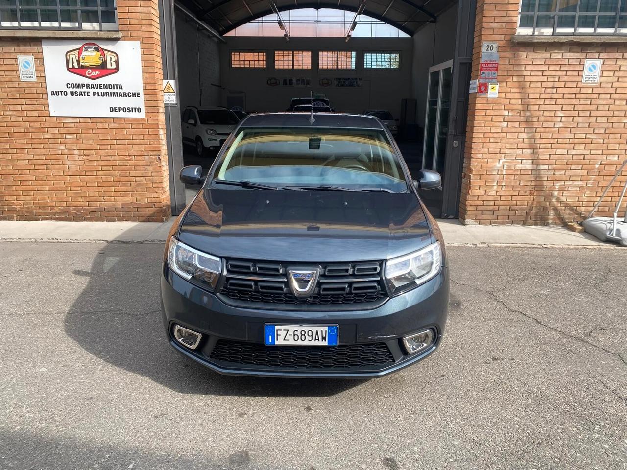 Dacia Sandero Streetway Comfort 73cv - 1 PROPR. - OK NEOPATENTATI - GARANZIA 12 MESI