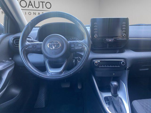 TOYOTA Yaris 1.5 Hybrid 5p Business