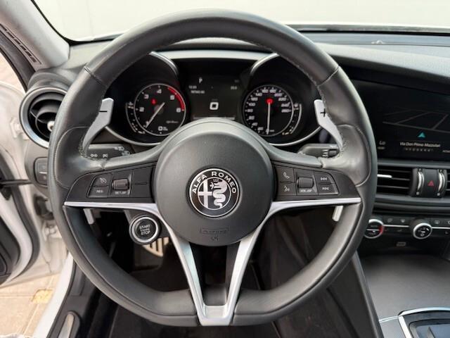 Alfa Romeo Giulia 2.2 Turbodiesel 210 CV AT8 AWD Q4 Veloce 2017