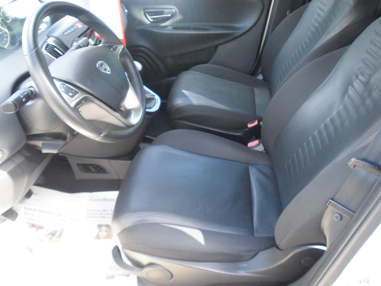 Lancia Ypsilon 0900 TWINAIR 5P 85CV METANO