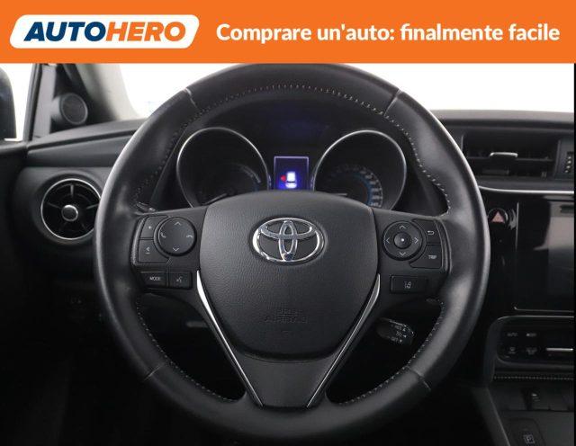 TOYOTA Auris 1.8 Hybrid Active