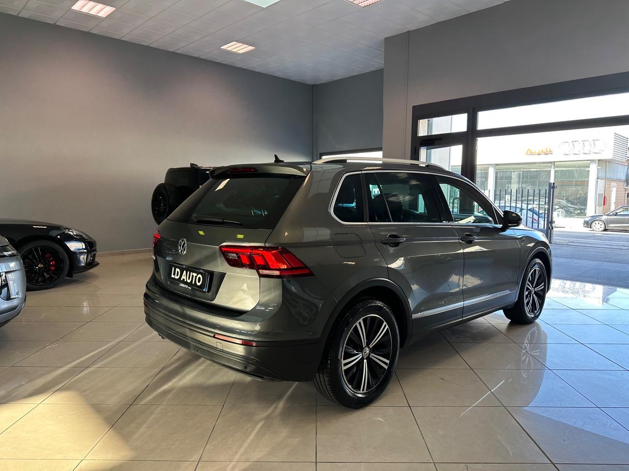 Volkswagen Tiguan 2.0 TDI SCR DSG Business BlueMotion Technology DSG