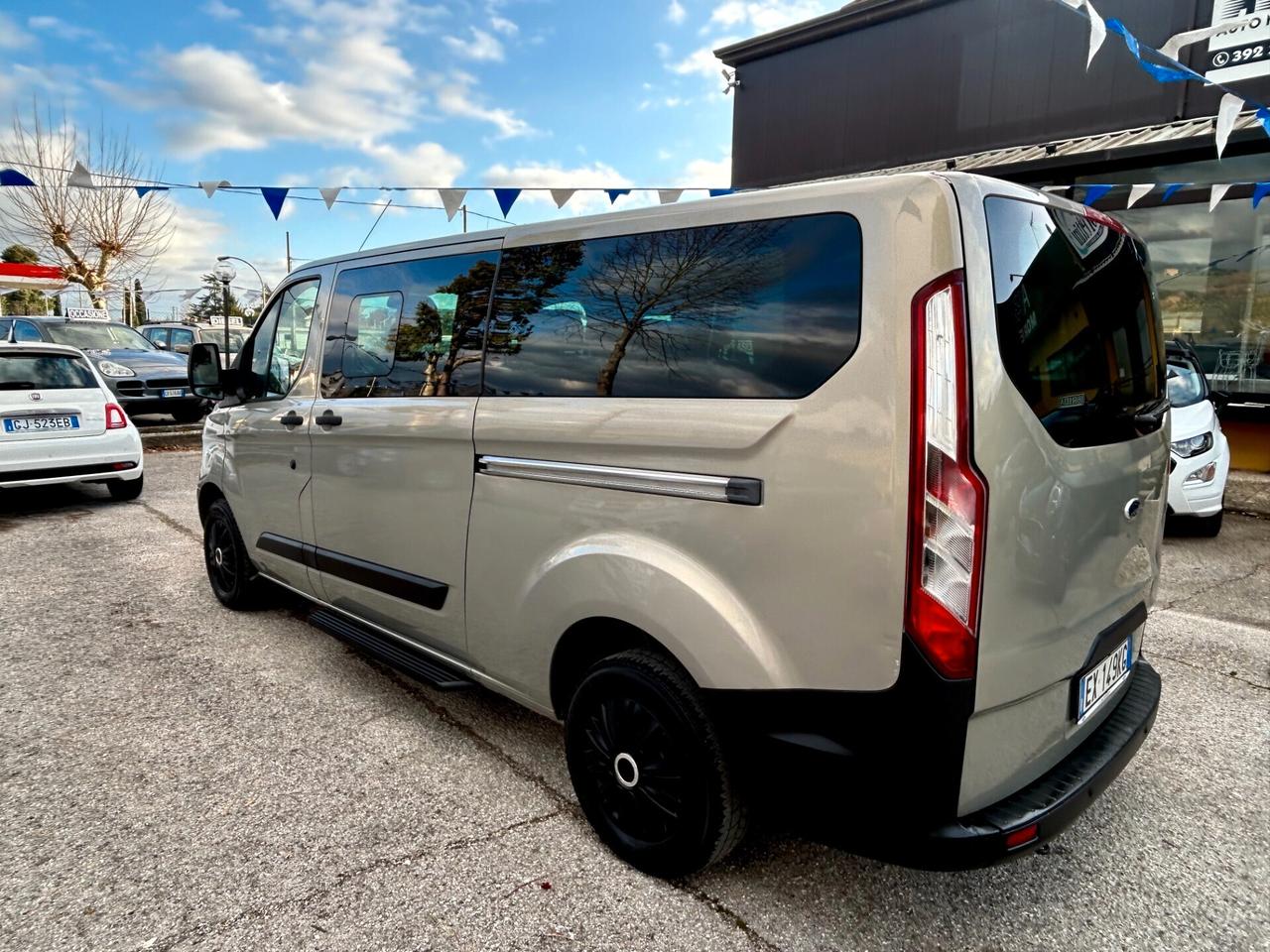 Ford Tourneo Custom 125CV Titanium 8 POSTI