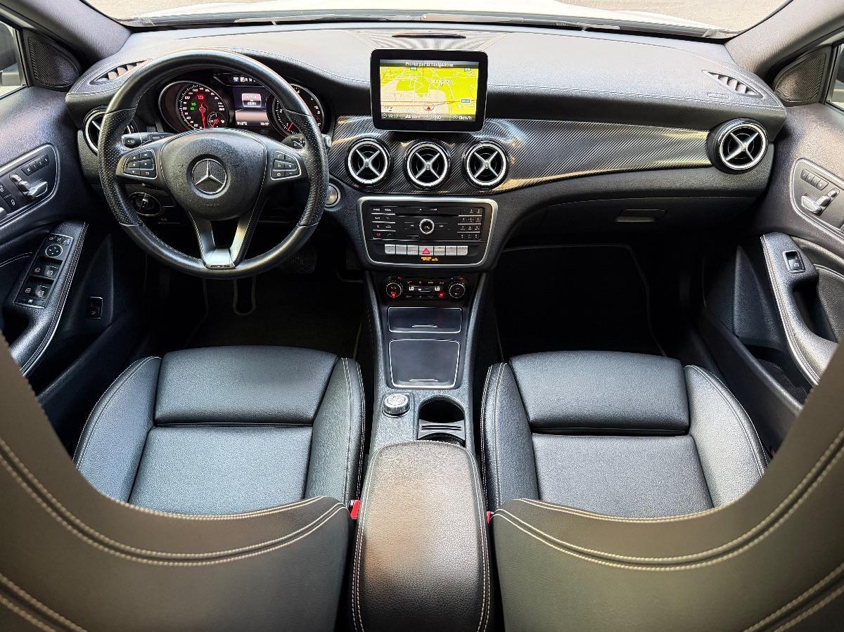 Mercedes-Benz GLA 200d Premium AMG Edition 136CV