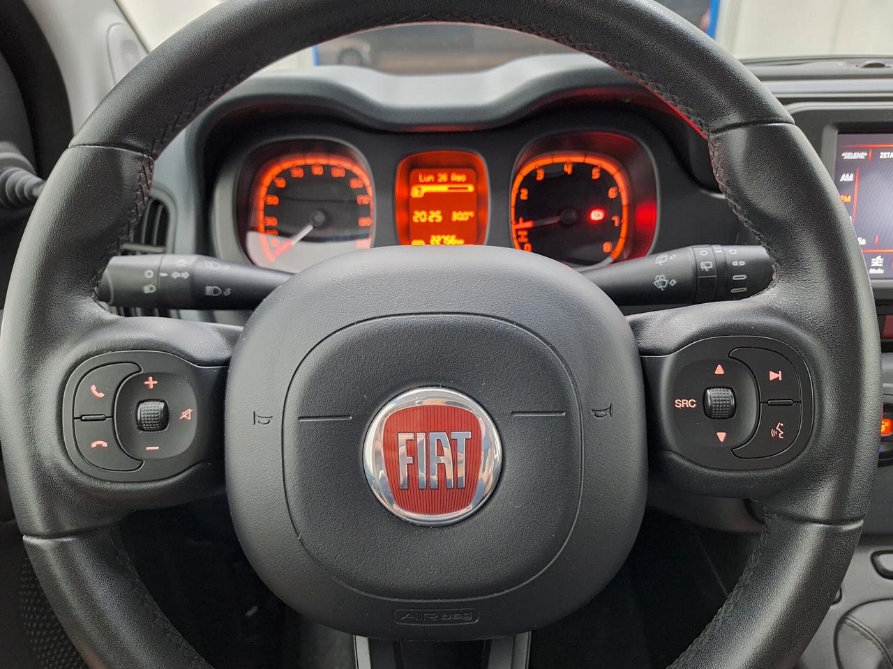 Fiat Panda Cross Red 1.0 FireFly 70cv Hybrid