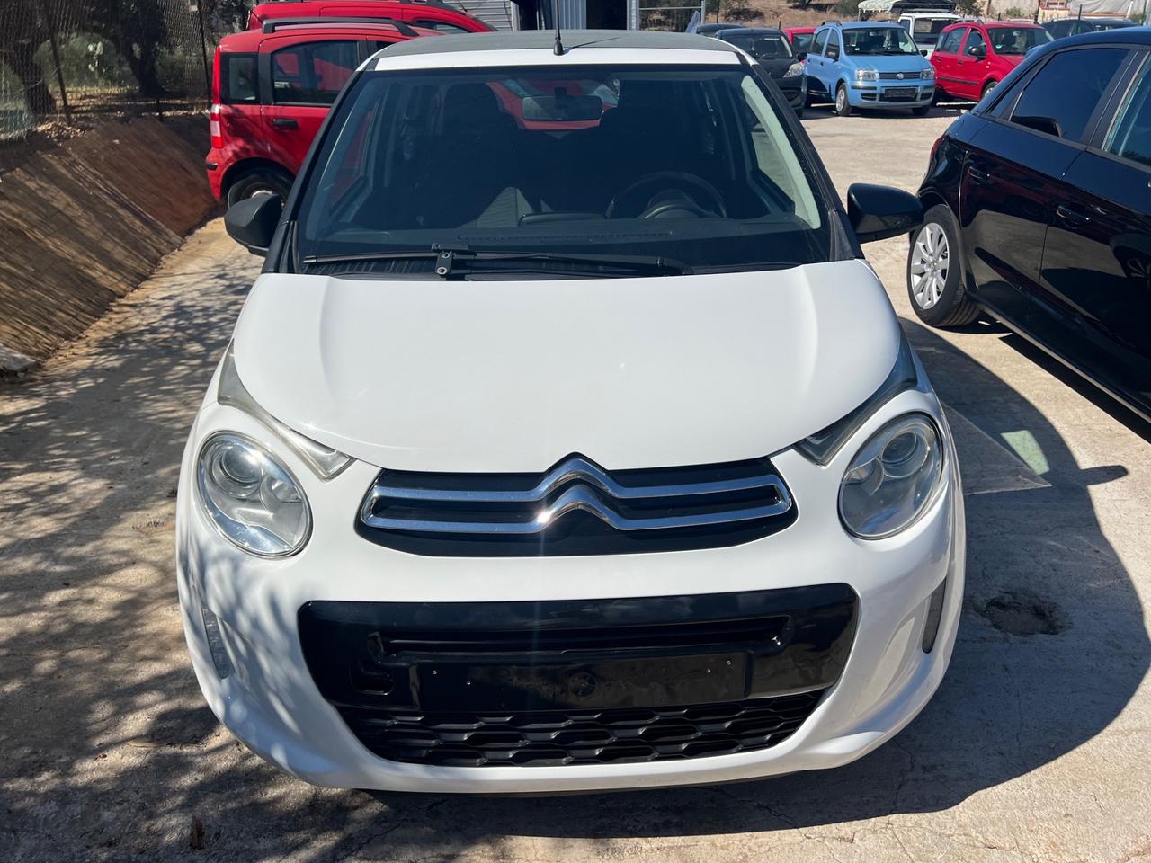 Citroen C1 PureTech 82 5 porte Shine