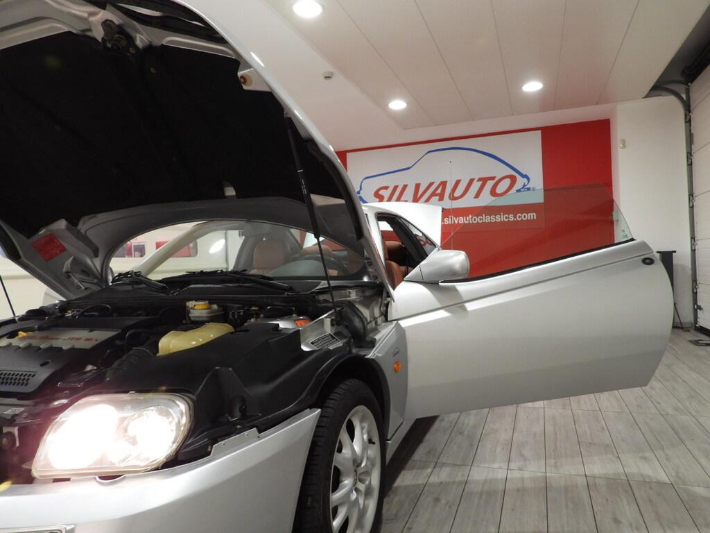 Alfa Romeo GTV 2.0 JTS