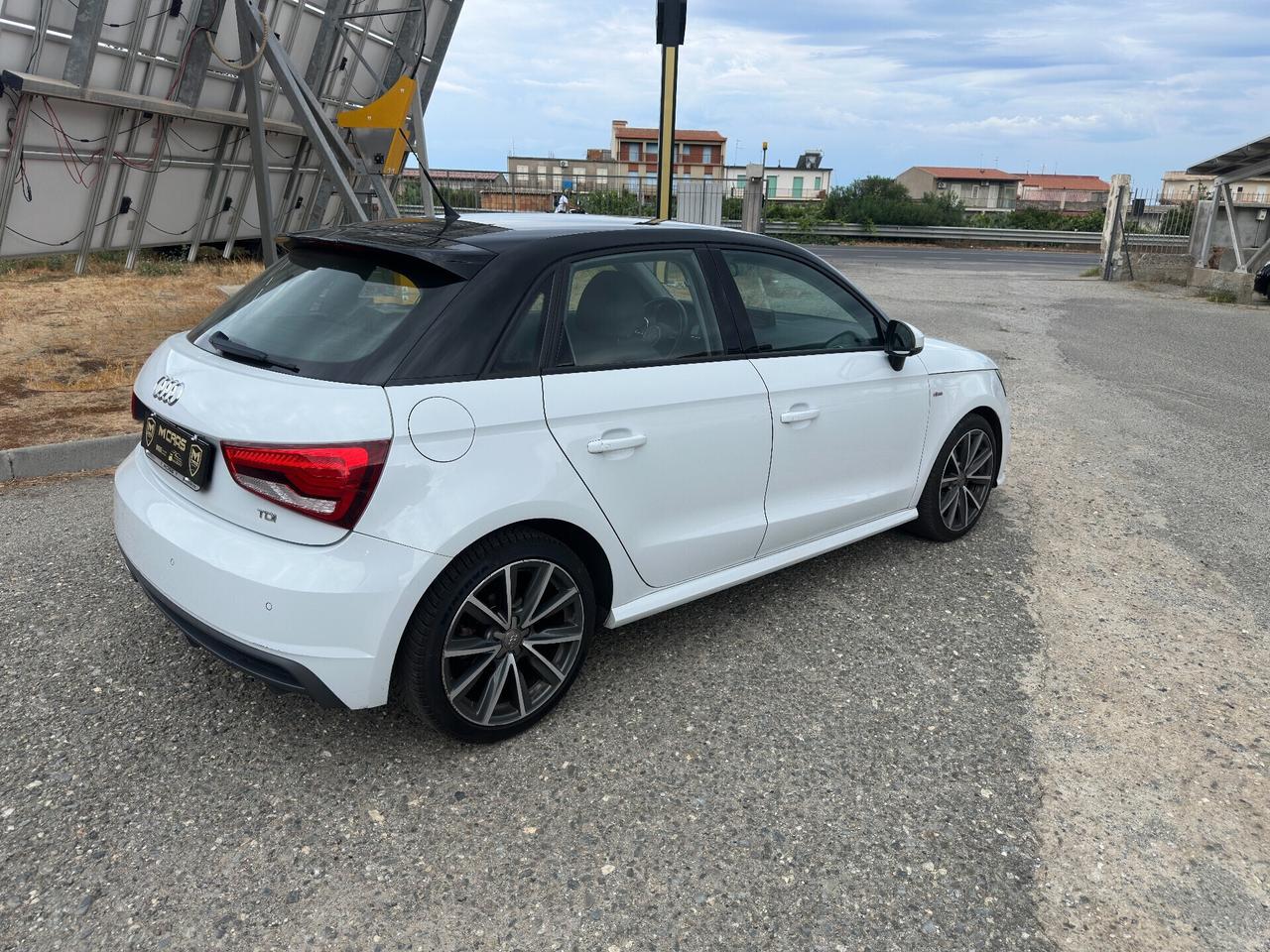 Audi A1 SPB 1.4 TDI S tronic Sline