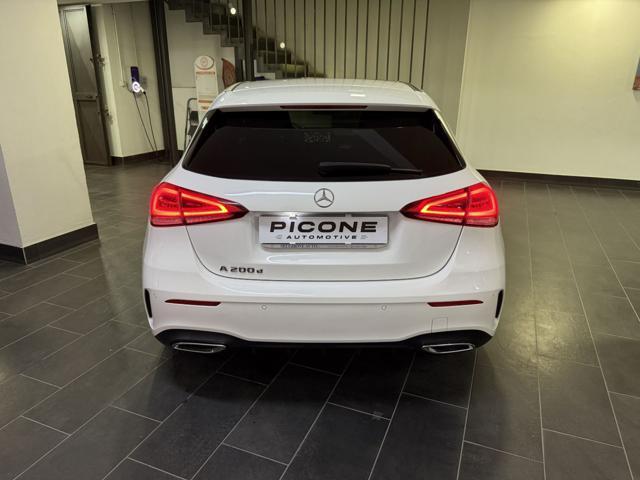 MERCEDES-BENZ A 200 d Automatic Premium