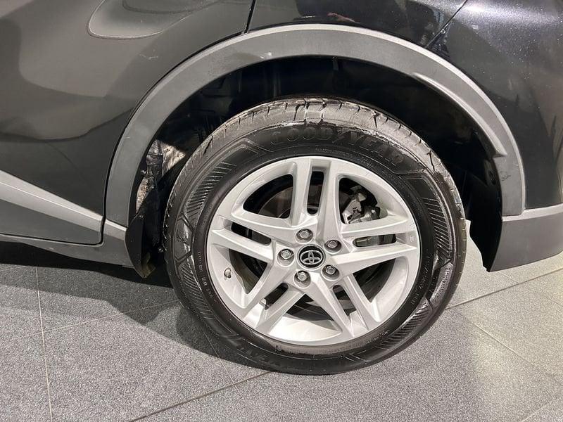 Toyota C-HR C-HR 1.8 Hybrid E-CVT Active