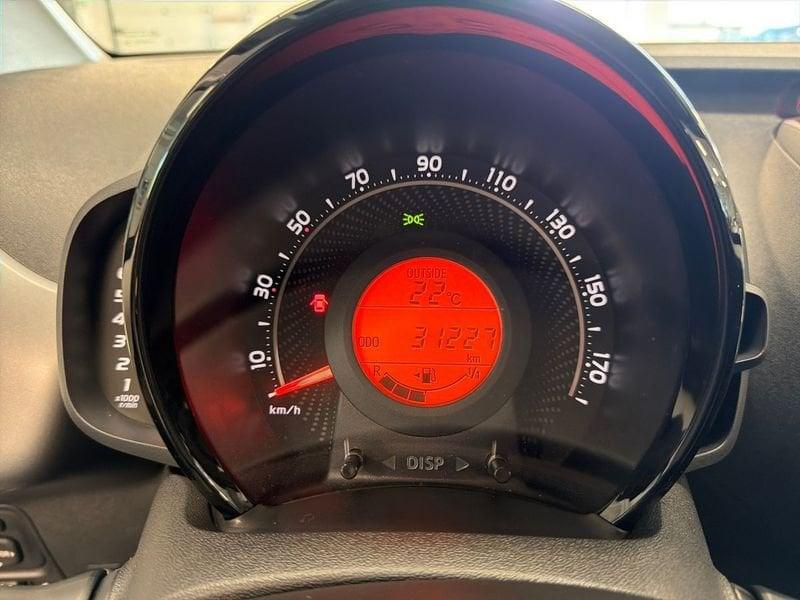 Toyota Aygo 1.0 VVT-i x-play