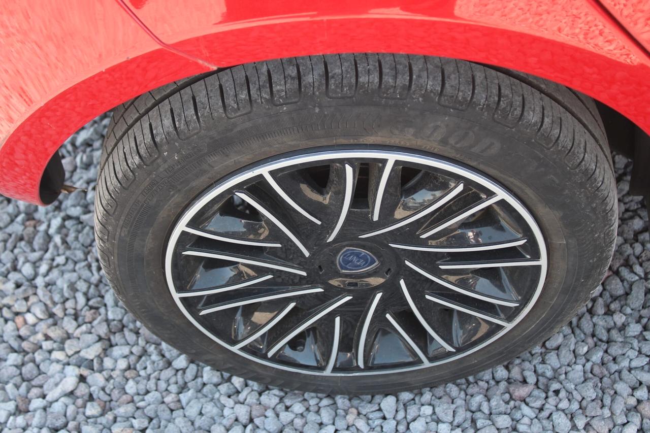 Lancia Ypsilon Tua A SOLI 80€