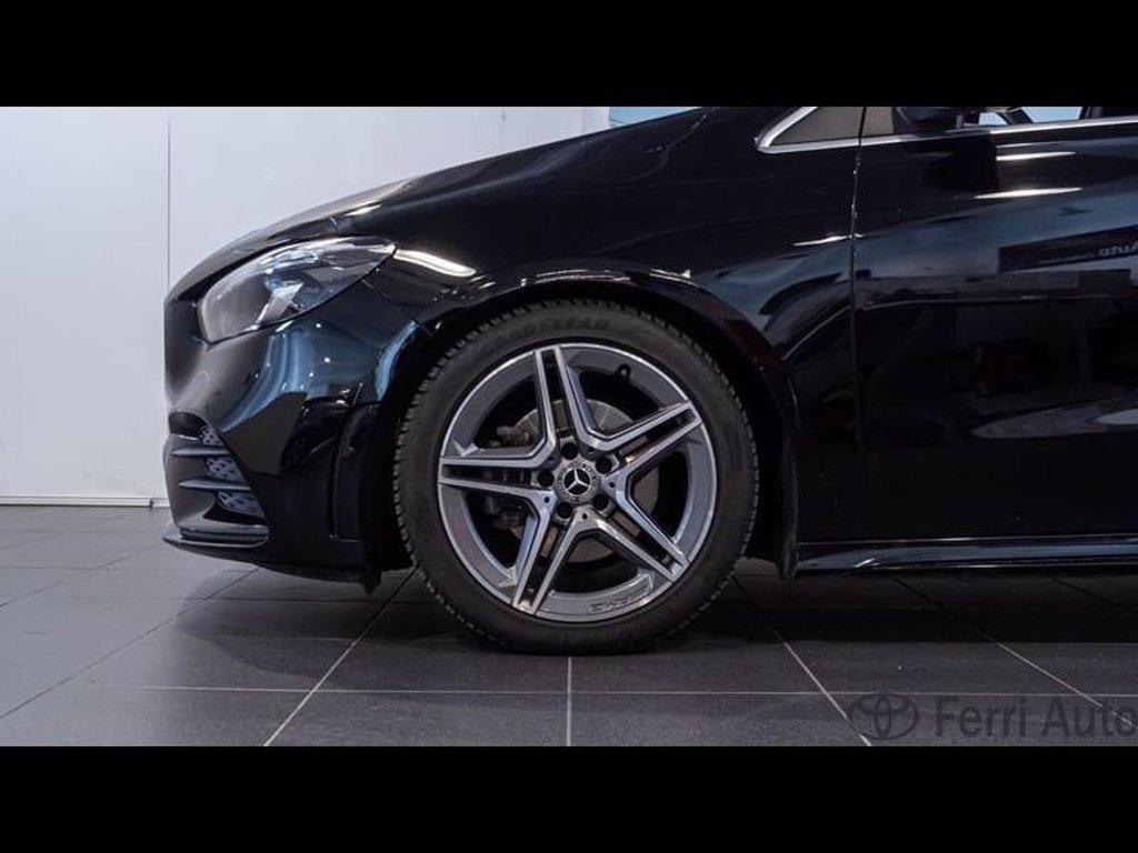 MERCEDES B 200 d premium auto del 2020