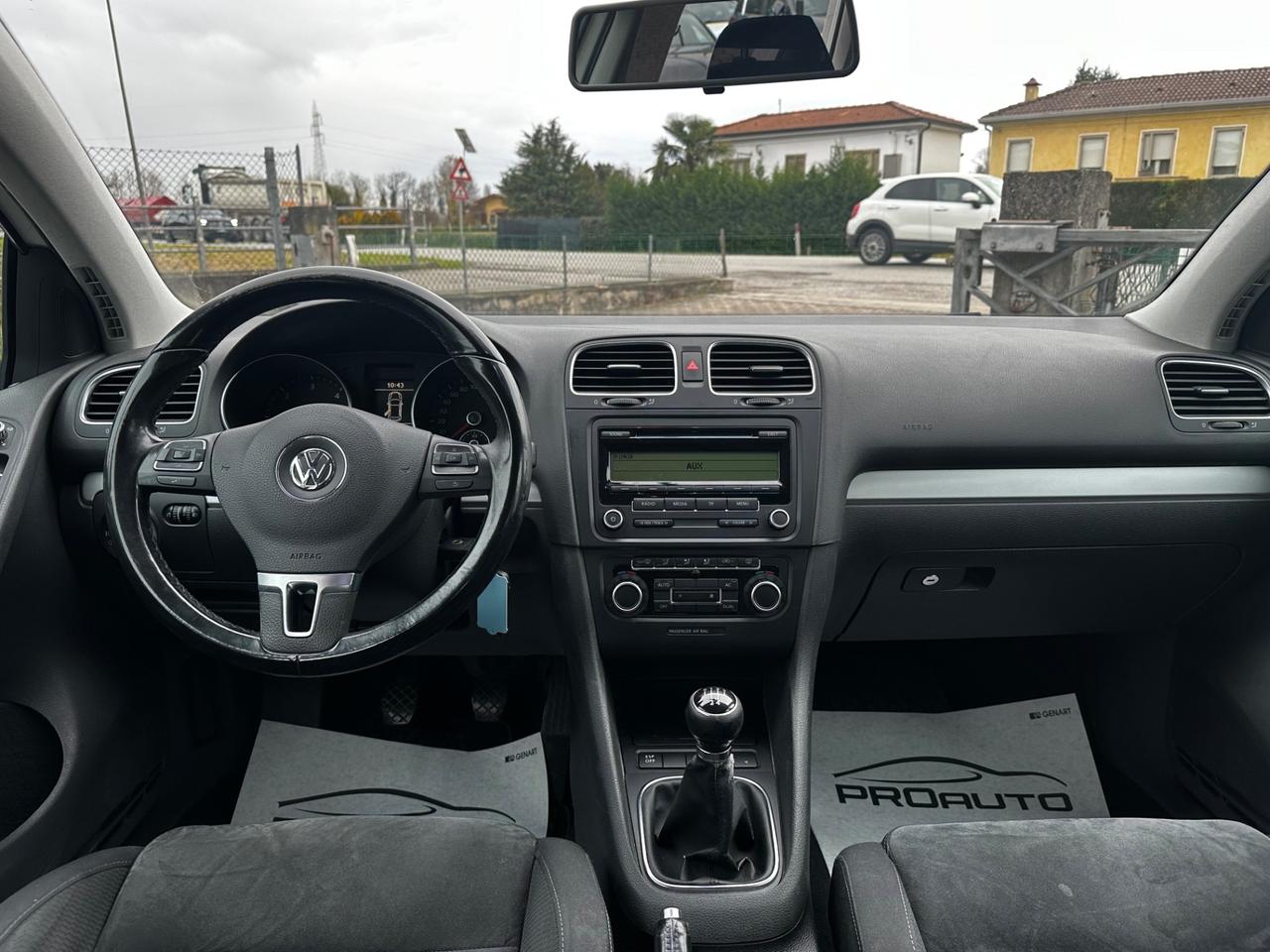 Volkswagen Golf 1.6 TDI DPF 5p. Highline