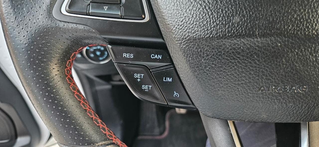 Ford EcoSport 1.5 TDCi 100CV ST-Line