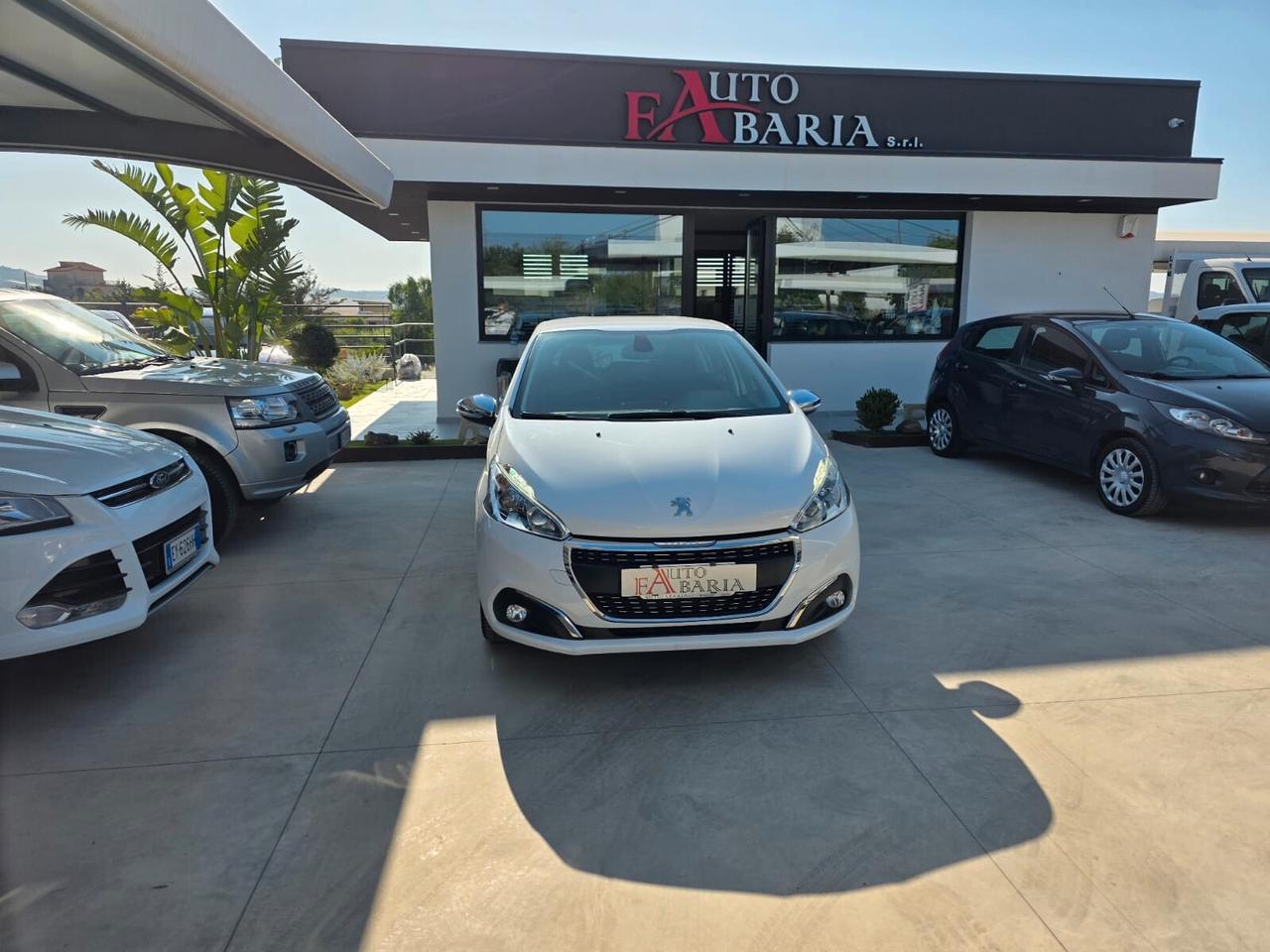Peugeot 208 BlueHDi 75 5 porte Allure