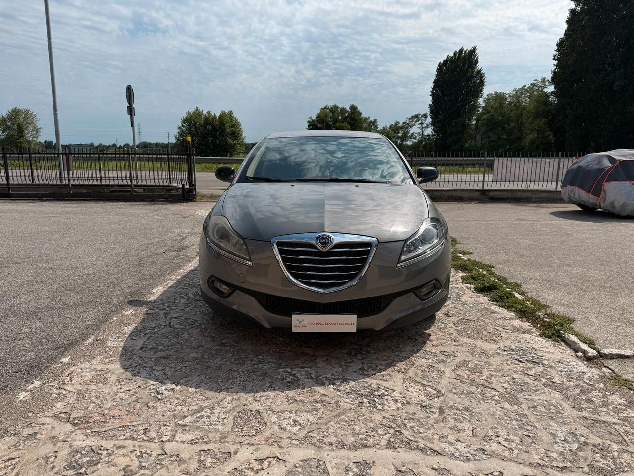 Lancia Delta 1.6 MJT DPF 105 CV Gold