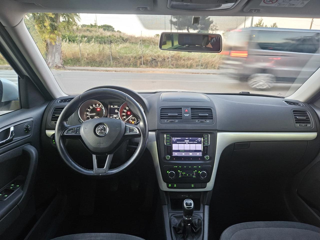 Skoda Yeti 1.6 diesel 77kw 105CV full