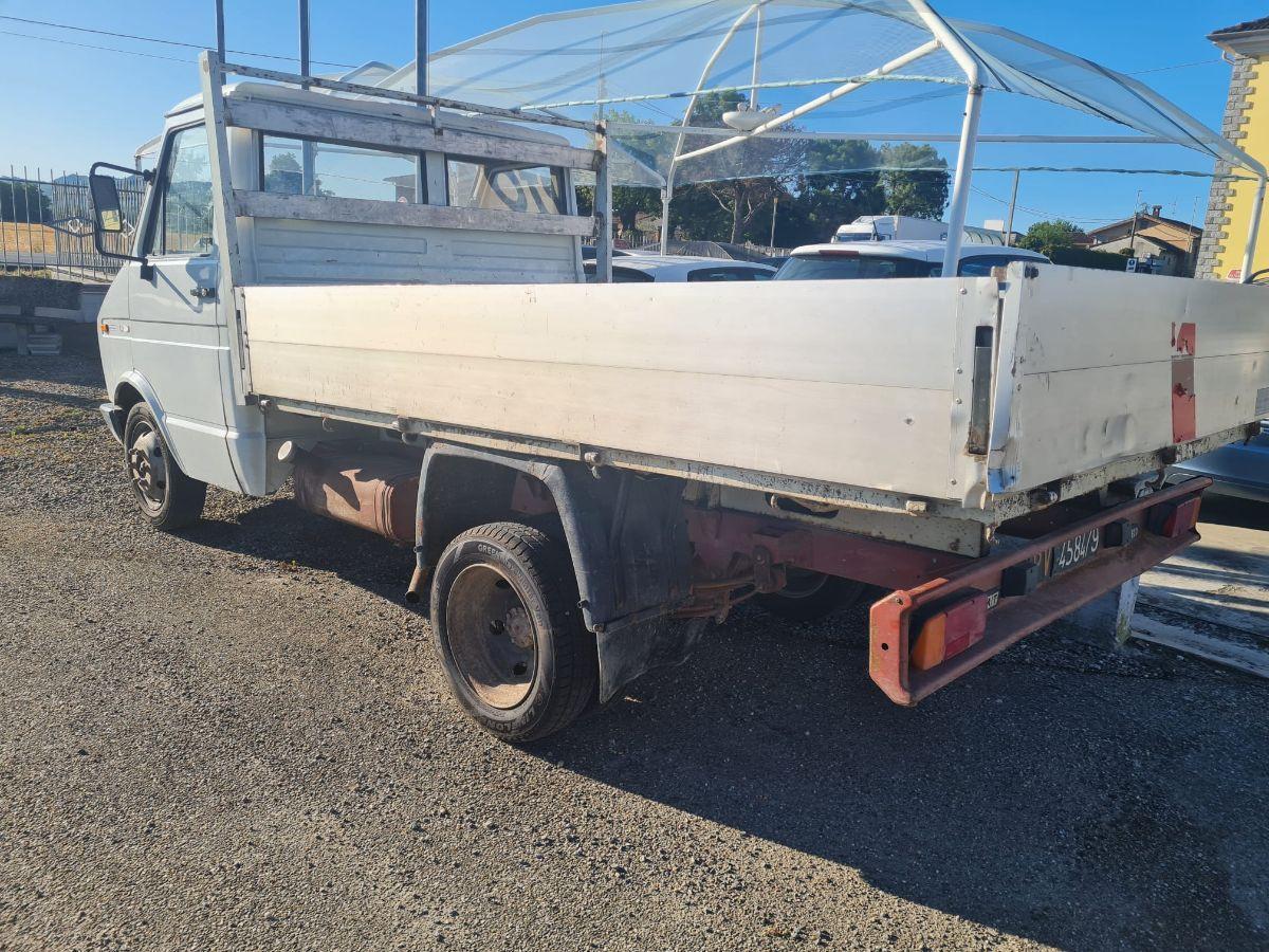 FIAT Furgone Cassone fisso