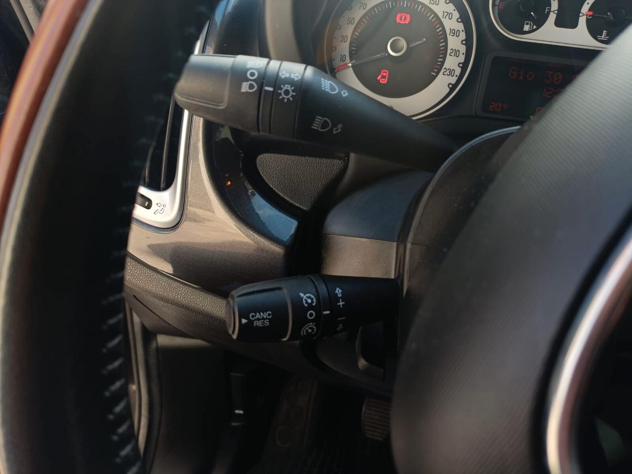 Fiat 500L 1.6 Multijet 120 CV Trekking