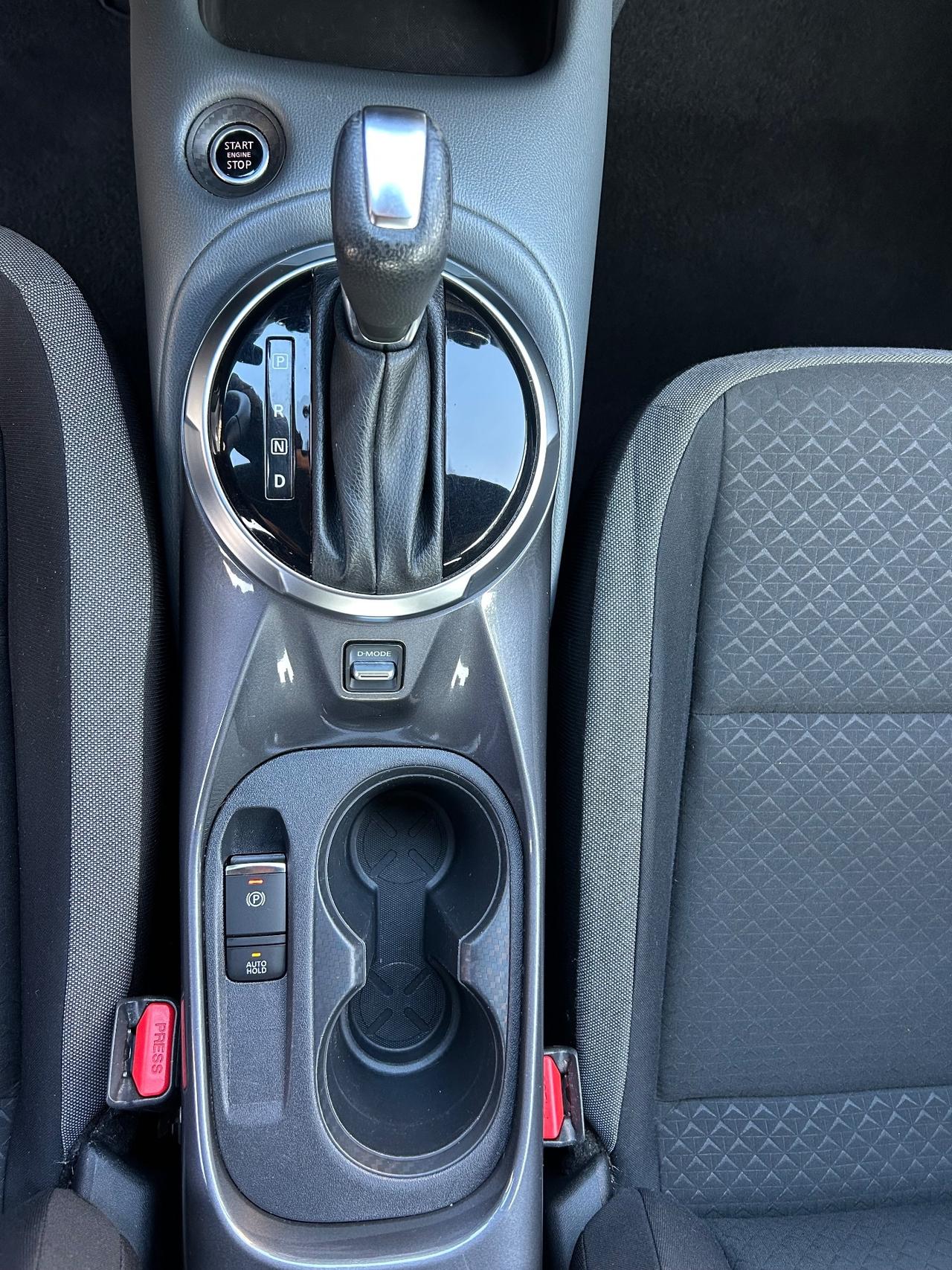 Nissan Juke 2022 N-Connecta Automatica