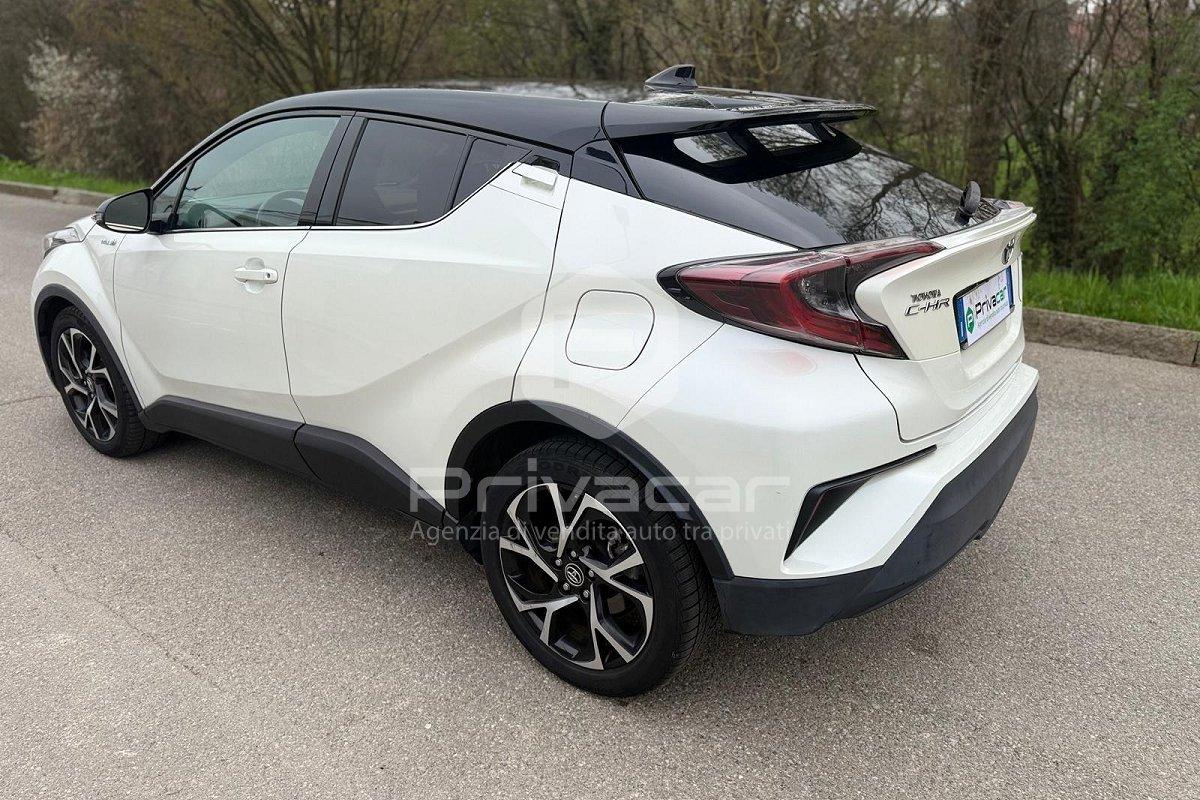 TOYOTA C-HR 1.8 Hybrid E-CVT Trend