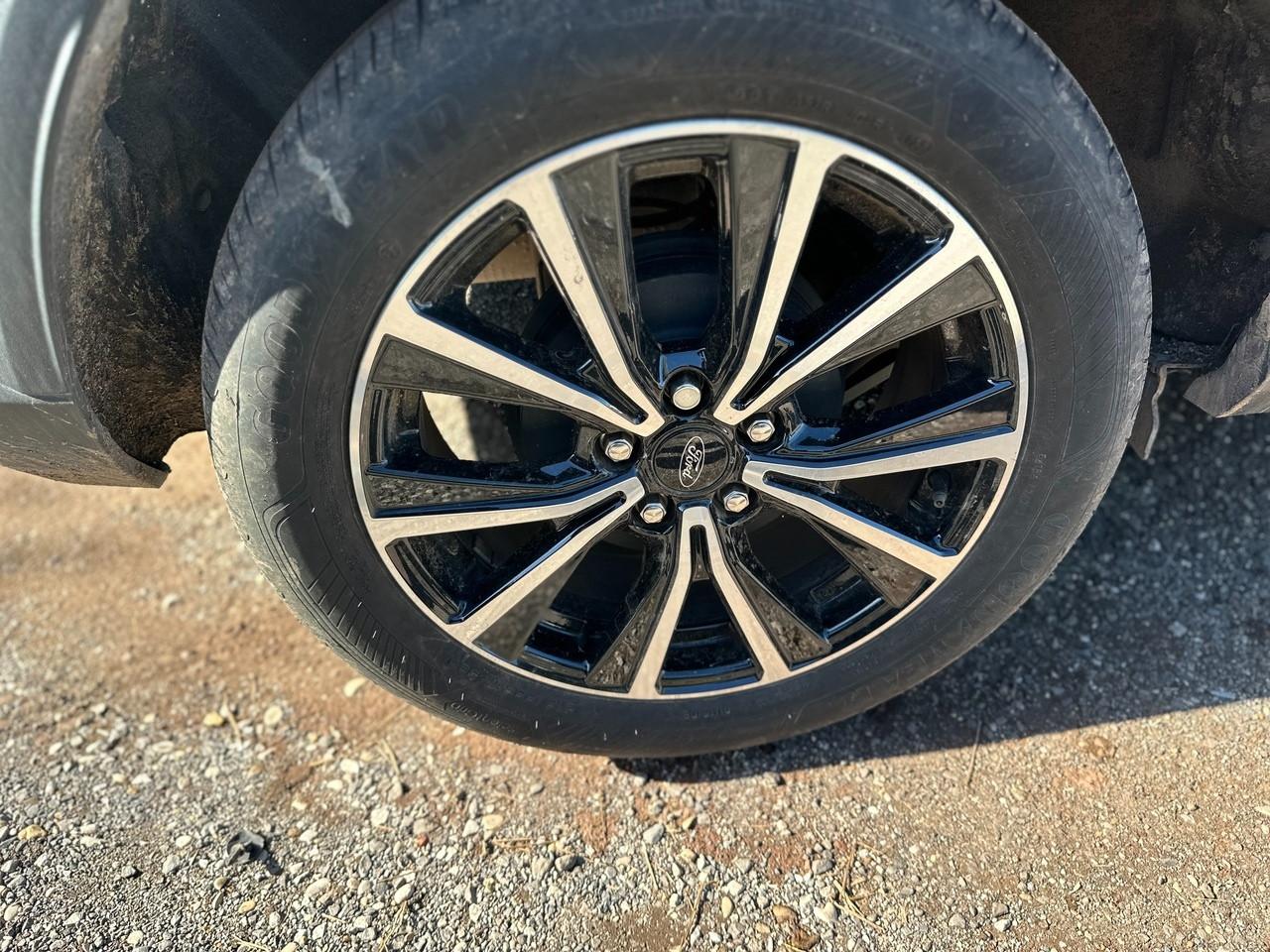 FORD Puma (2019) - Puma 1.0 EcoBoost Hybrid 125 CV S&S Titanium